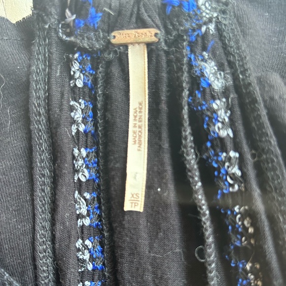 Free people crochet embroidered black tunic tank top B1 - Picture 12 of 13